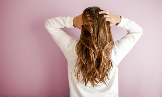 Cheveux en bonne santé hydratation minéreaux 